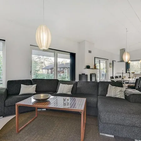 Elfriede - 400m To The Inlet In Djursland And Mols By Interhome Havndal
