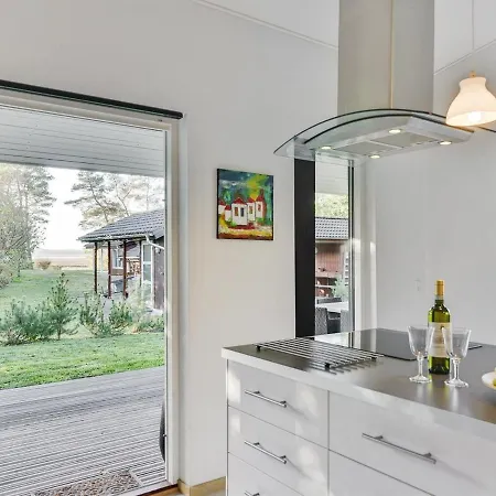 Elfriede - 400m To The Inlet In Djursland And Mols By Interhome