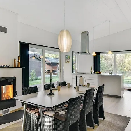 Elfriede - 400m To The Fjord By Interhome Vakantiehuis