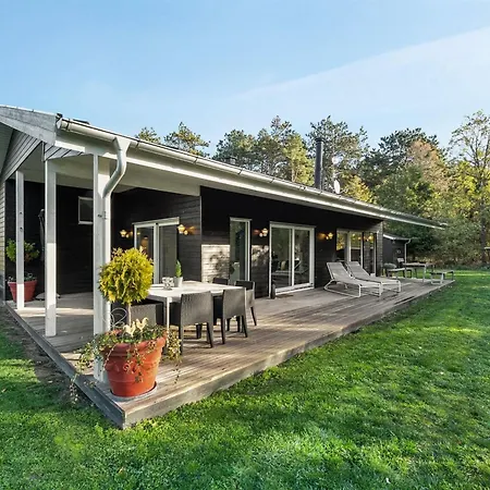 Elfriede - 400m To The Fjord By Interhome * Havndal